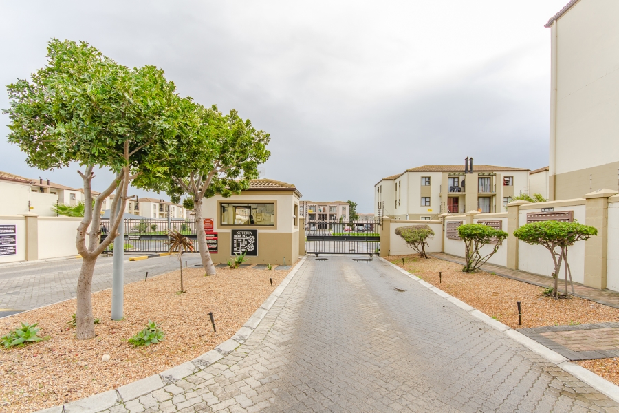 2 Bedroom Property for Sale in Onverwacht Western Cape